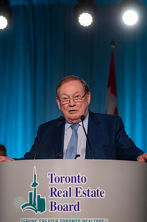 0400_RealtorQuest_AGM_2016__DSC3270_