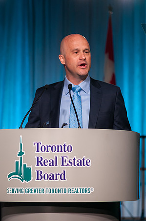 0502_RealtorQuest_AGM_2016__DSC3304_