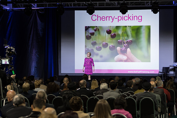 1337_RealtorQuest_AGM_2016_GP_L3704_