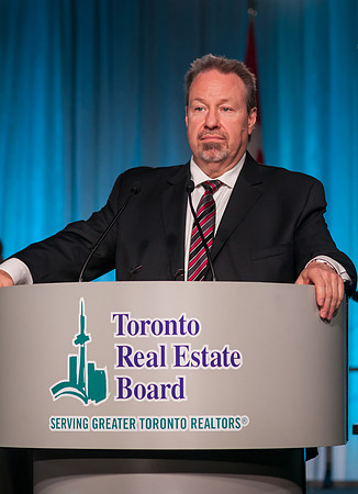 0647_RealtorQuest_AGM_2016__DSC3356_