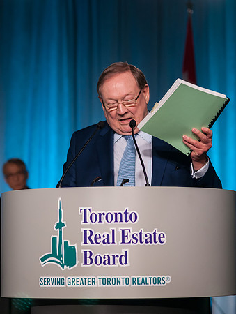 0379_RealtorQuest_AGM_2016__DSC3258_