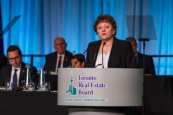 0465_RealtorQuest_AGM_2016_IMG_1473_
