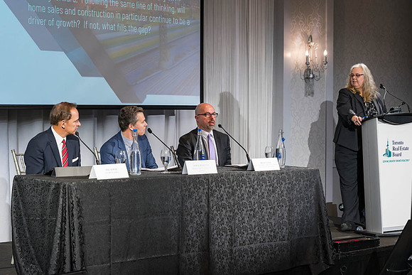 2019 Market Year in Review Economic Summit Toronto-0567_low