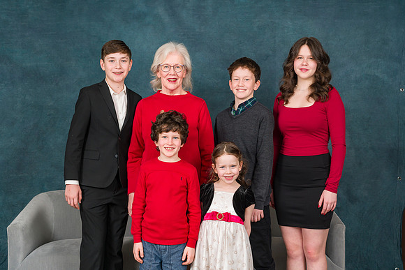 Cowan Family Christmas Portraits 2023-0215GP