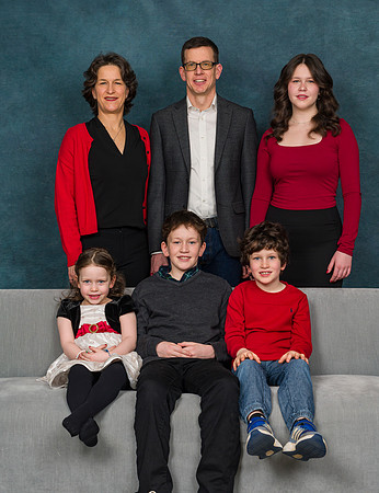 Cowan Family Christmas Portraits 2023-0241GP