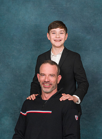 Cowan Family Christmas Portraits 2023-0250GP