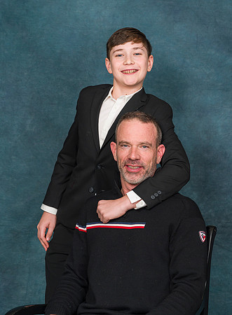 Cowan Family Christmas Portraits 2023-0254GP