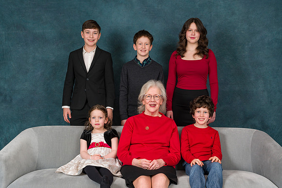 Cowan Family Christmas Portraits 2023-0197GP