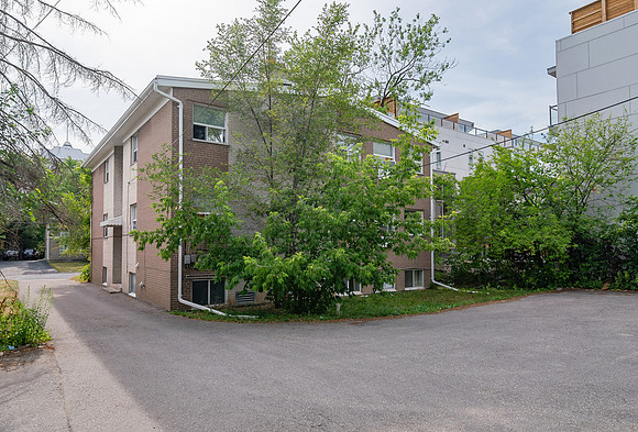 02_23 Greenbriar Rd back.jpg_