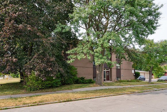 09_29 Greenbriar Rd side A_