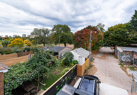 156 Gore Vale Ave_16