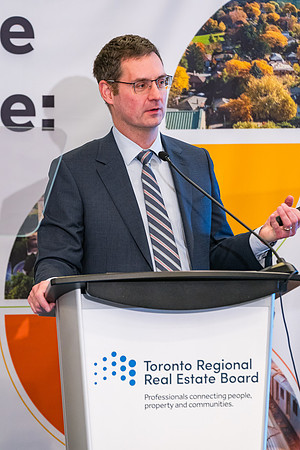 2025 TRREB Market Outlook and Economic Summit – Simcoe__GWP5474