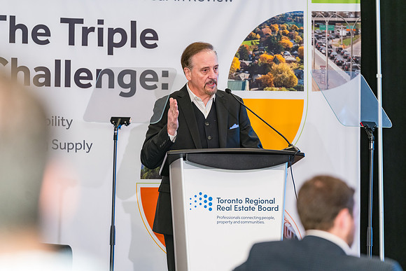 2025 TRREB Market Outlook and Economic Summit – Simcoe__GWP5448