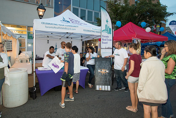 bloor-west-village-toronto-ukrainian-festival-2016_8791_high