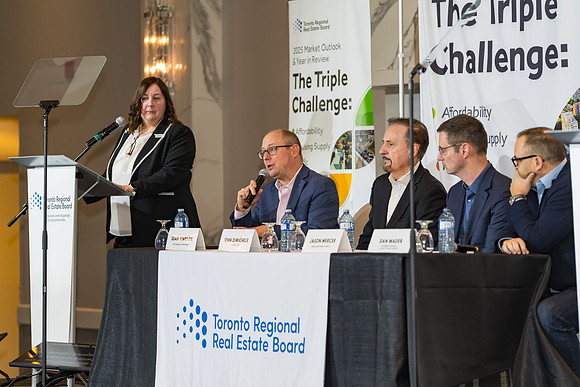 2025 Market Outlook and Economic Summit–PEEL-5979
