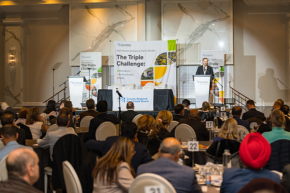 2025 Market Outlook and Economic Summit–PEEL-5902