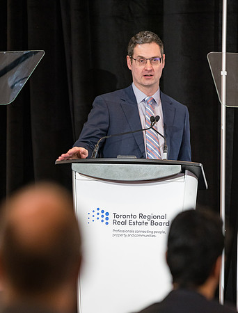 2025 Market Outlook and Economic Summit -Parkview Manor-5262