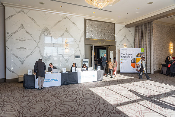2025 Market Outlook and Economic Summit–PEEL-04135