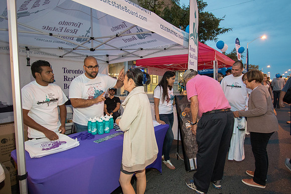 bloor-west-village-toronto-ukrainian-festival-2016_8798_high