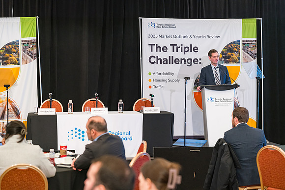 2025 TRREB Market Outlook and Economic Summit – Simcoe__GWP5476