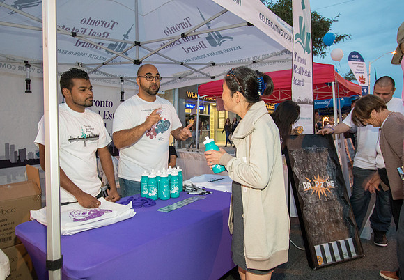 bloor-west-village-toronto-ukrainian-festival-2016_8797_high