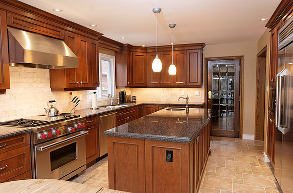 2224 Grenville Dr